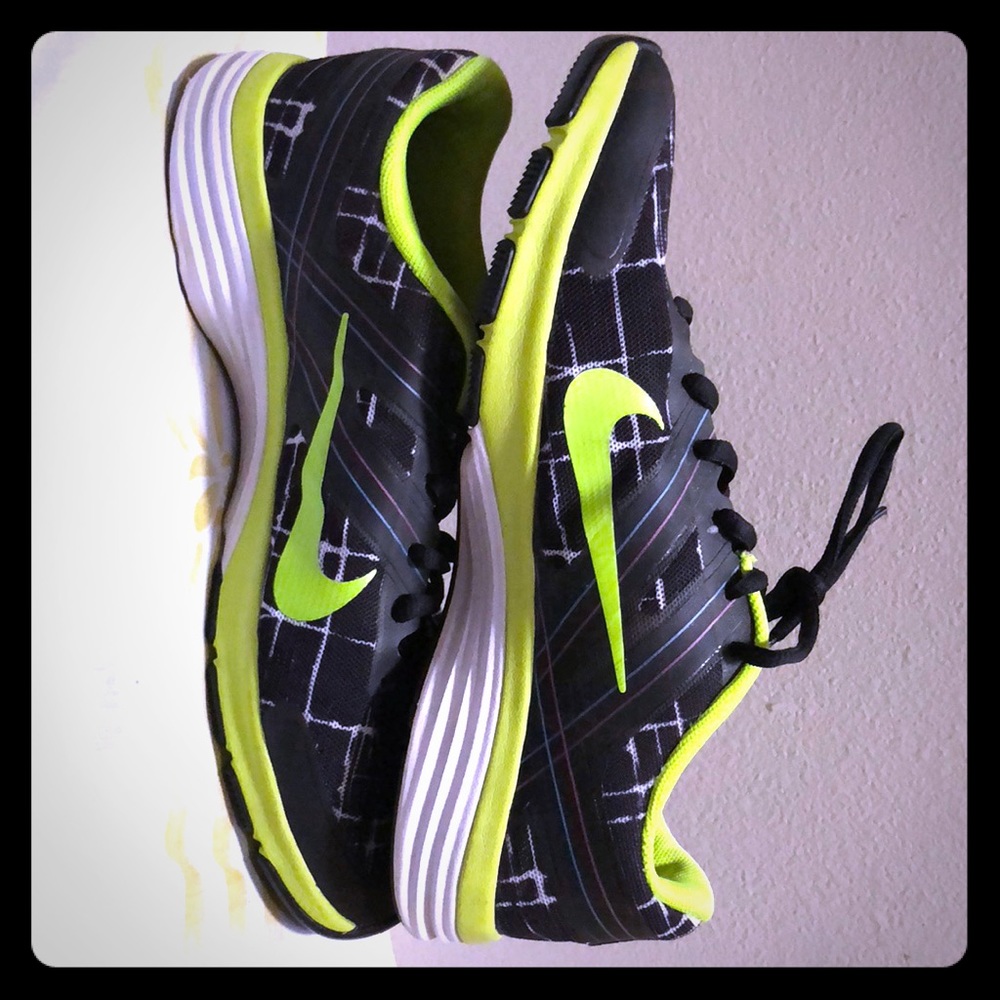 Nike women’s walking shoes.